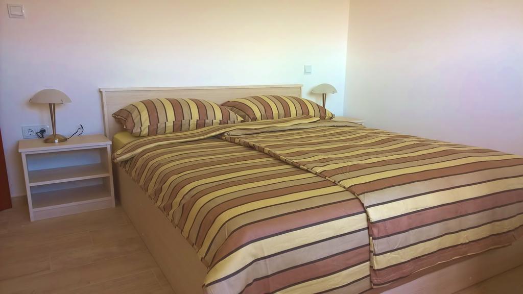 Villa Palas Apartments 2 ロゴズニッツァ 部屋 写真